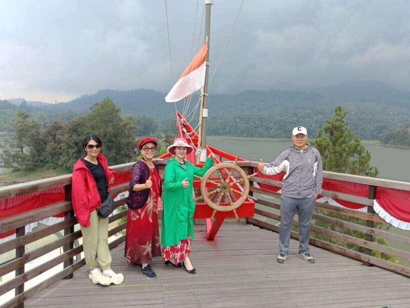 Jakarta: 3-Day Tour with Bandung and Miniature Glorius Park - Key Points