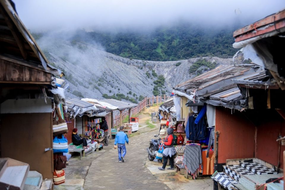 Jakarta: Bandung Volcano Day Tour - Key Points