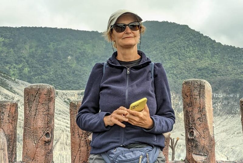 Jakarta Bandung Volcano Stony Bubble Crater Full Day Tour - Important Information