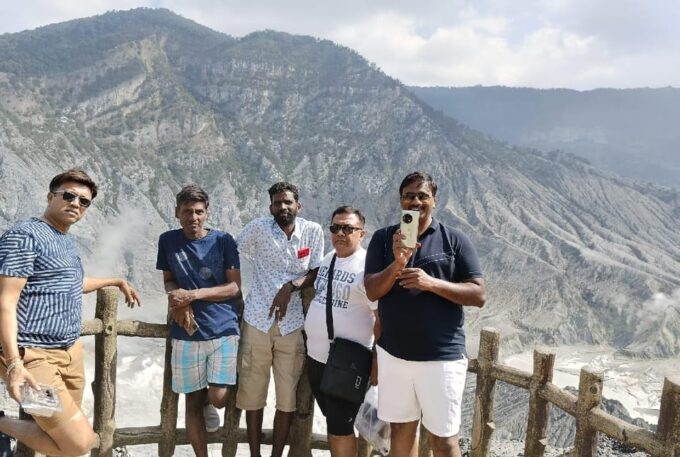 Jakarta Bandung Volcano Stony Bubble Crater Full Day Tour - Natural Wonders