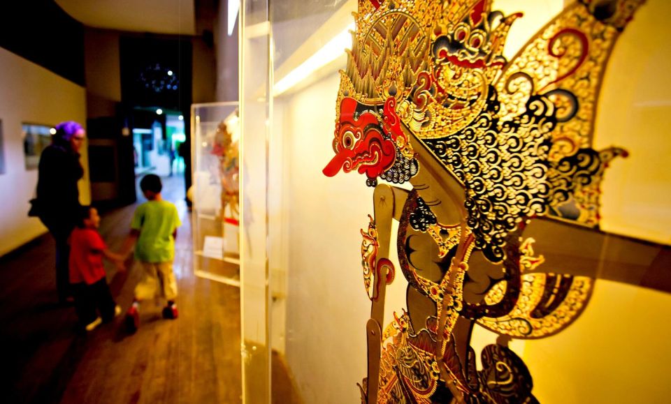 Jakarta: Cultural and Historical Guided City Tour - Key Points