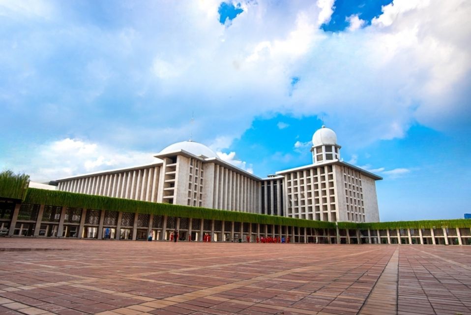 Jakarta: Full-Day Highlights Tour - Important Considerations