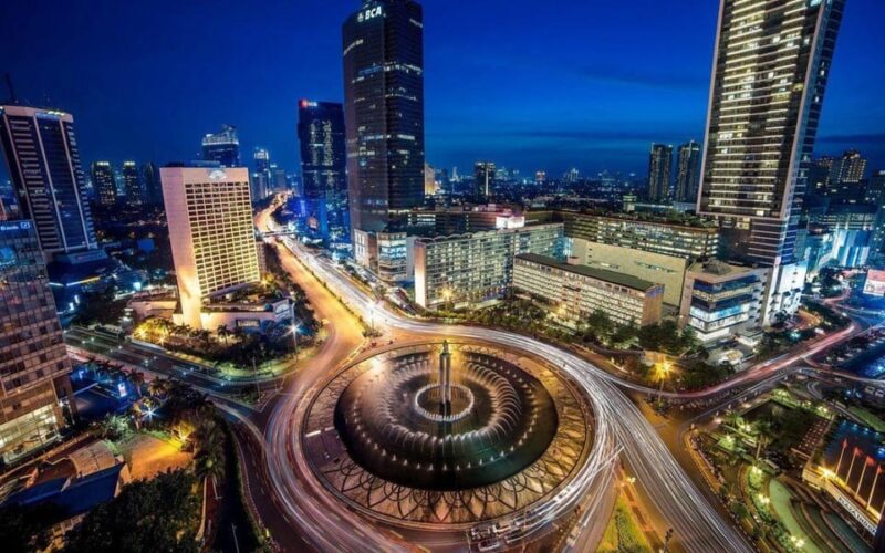 Jakarta Landmarks and Shopping Tour - Itinerary Highlights