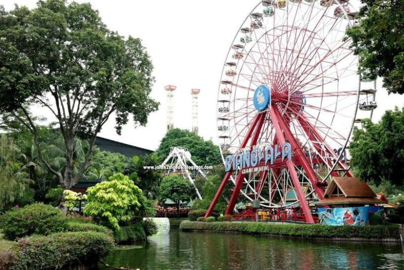 JAKARTA : MAKE YOUR CUSTOMIZED DAY TOURS WITH CAR DRIVER - Real Traveler Perspectives