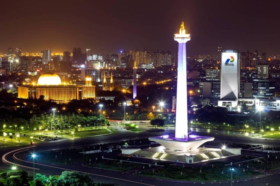 Jakarta Night Tour: Guided Sightseeing & Street Food Tour - Frequently Asked Questions