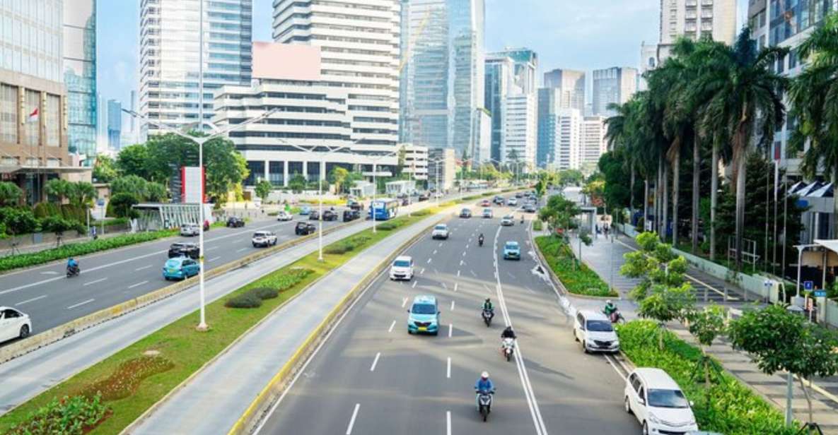Jakarta: Private Customizable Motorbike Tour - Key Points
