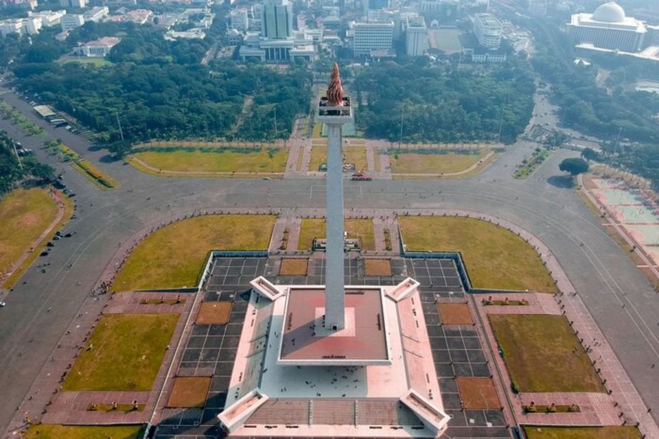 Jakarta: Private Customizable Motorbike Tour - Tour Highlights