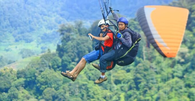 Jakarta Tour: Paragliding Top Mountain & Tea Plantation - Frequently Asked Questions