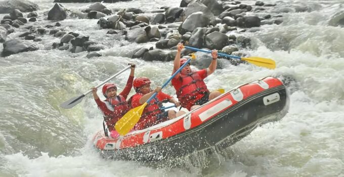 Jakarta Tour: Rafting Crusher & Paintball Games - Paintball Adventure