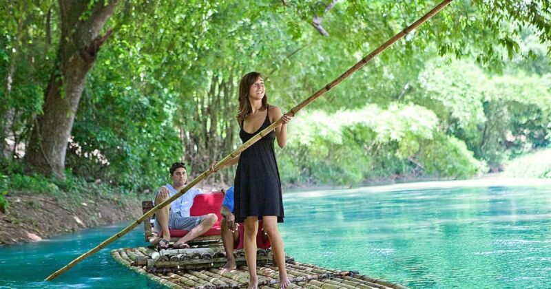 Jamaica: Bamboo Rafting on the Martha Brae - An Authentic and Relaxing Way to Discover Jamaica’s Natural Beauty