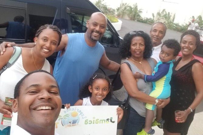 Jamaica Best Water Falls Tour,Mobay Bay to Dunn's River/Blue Hole - An In-Depth Look at the Jamaica Water Falls Tour