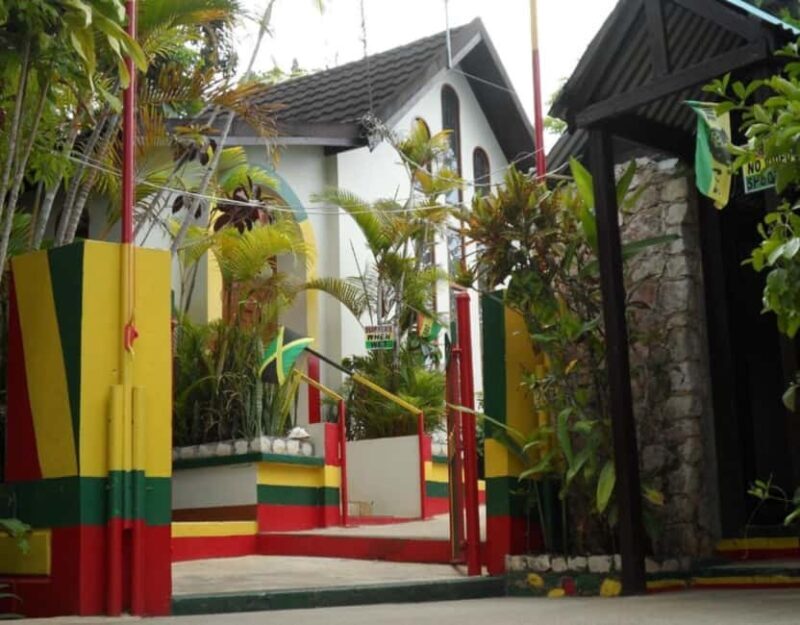 Jamaica: Reggae Roots & Grotto Wonders Tour - Discovering Jamaica’s Iconic Roots and Natural Marvels