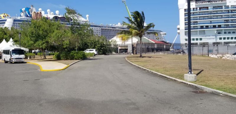 Jamaica's Dunn's River Falls & River Tubing Tour - The Experience Provider: utontours