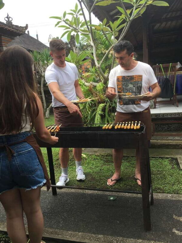 Jambangan bali cooking class with morning market tour - Key Points