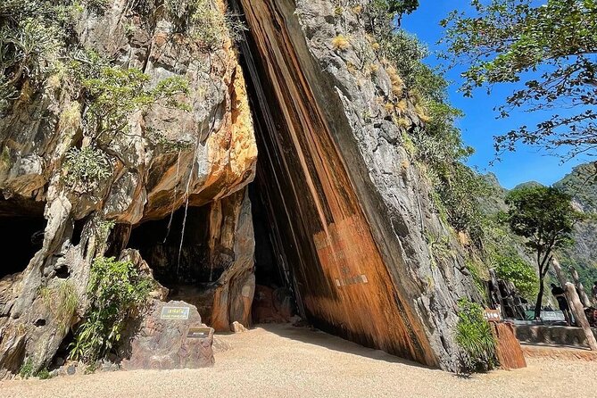 James Bond Island With Canoeing and Lunch by Speedboat - James Bond Island Sightseeing