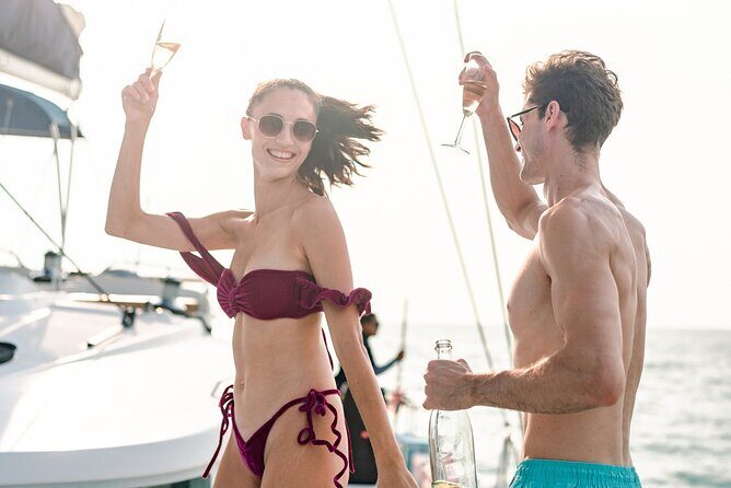 Jamwest Beach Negril Family Catamaran Cruise Pick up from Lucea - The Return Journey and Overall Atmosphere