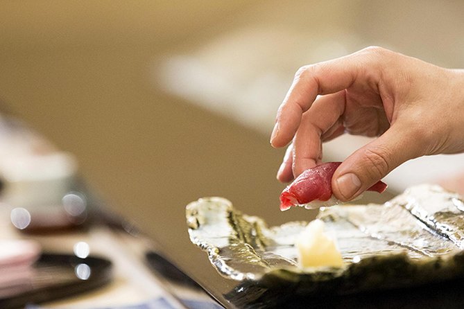 Japanese Restaurant SAKURA Sushi Lunch Set Reservation - Dining Experience