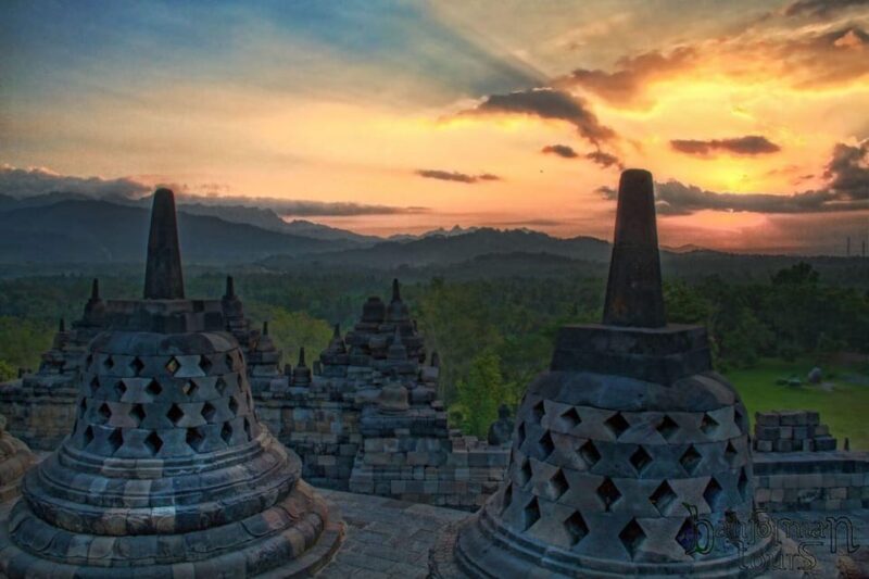 Javas Highlight Guided Tour From Jakarta or Bali - Booking Information