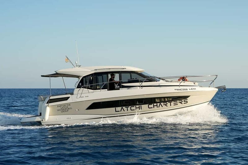 Jeanneau NC33- 4 hour Luxury Yacht Charter Blue Lagoon - Final Thoughts: Who Should Consider This Experience?