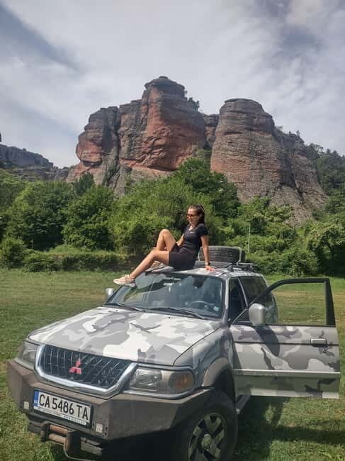 Jeep Safari around the Rocks of Belogradchik - The Experience in Action: A Typical Journey