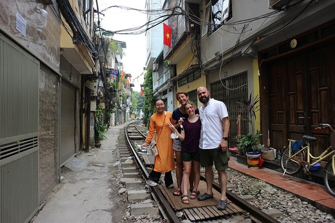 Jeep Tours Hanoi: City & Red River Countryside Half Day Tours - Inclusions