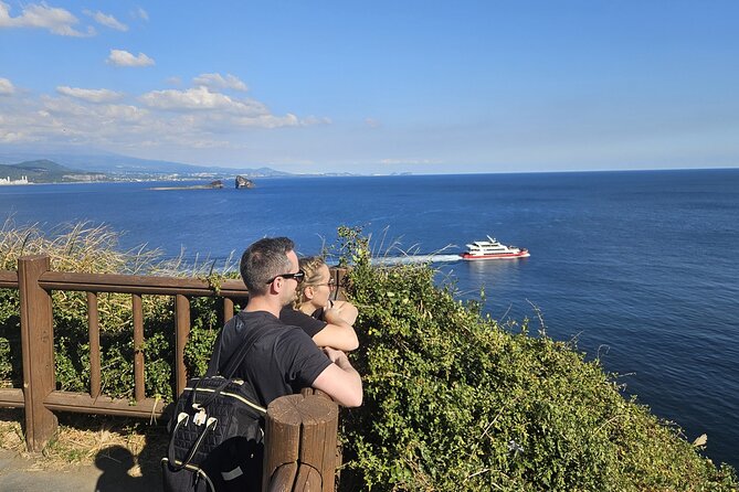 Jeju Island West UNESCO Day Tour With Lunch Included - Meeting and Pickup