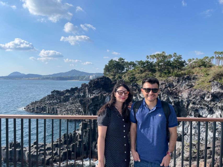 Jeju: Western and Southern Routes Sightseeing Day Tour - Jusangjeollidae: Volcanic Rock Formations