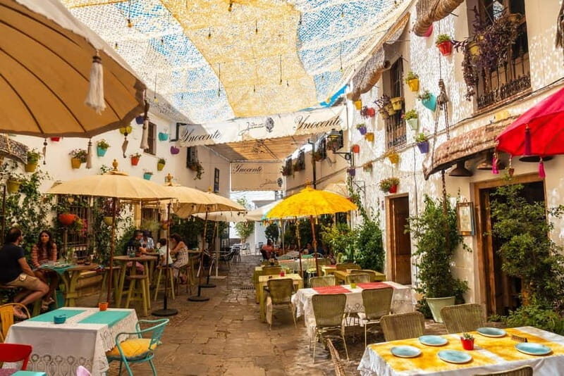 Jerez: City Tour, Flamenco Workshop with Artists and Lunch - Deep Dive: What makes this tour valuable