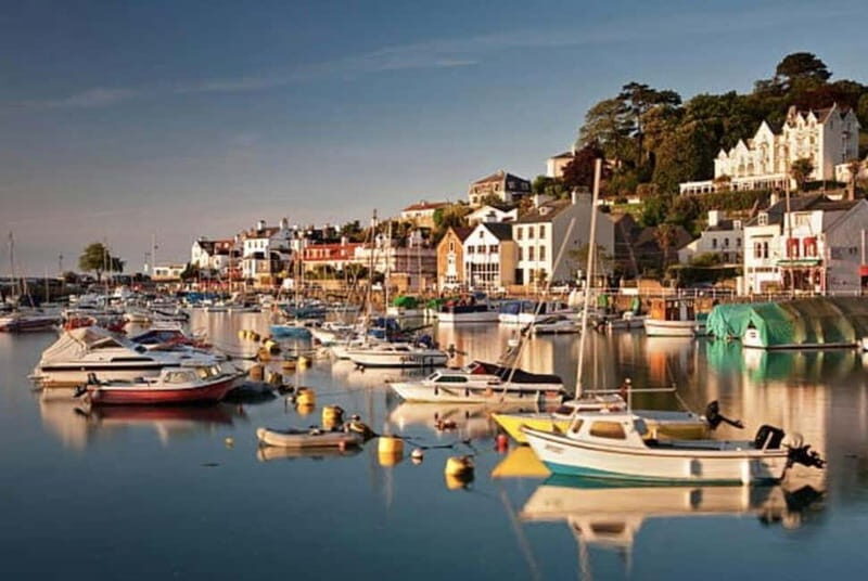 Jersey: Scenic Boat Cruise with Lighthouse Views - Jersey: Scenic Boat Cruise with Lighthouse Views