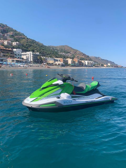 Jet Ski Rental in Letojanni - Boat Features