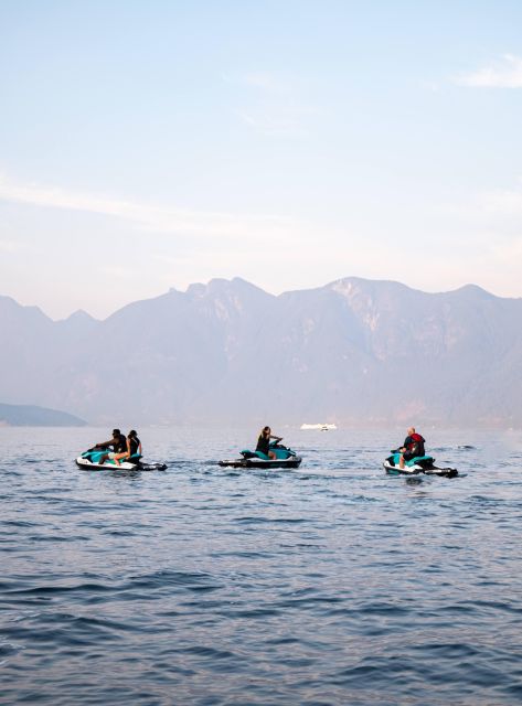 Jetski to Bowen Island, Incl Beer, Wine, Coffee or Icecream - Bowen Island and Snug Cove