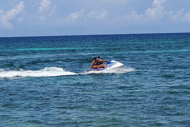 Jetskiing in montego bay from montego bay resorts - An In-Depth Look at the Jetskiing Experience in Montego Bay