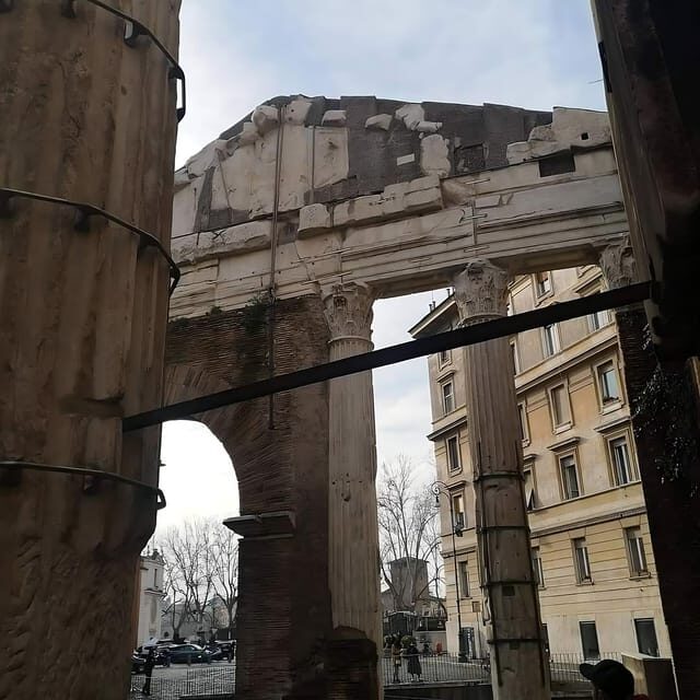 Jewish Ghetto Walking Tour with gelato - Exploring the Itinerary in Detail
