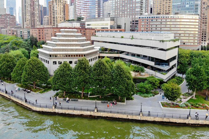 Jewish History of NYC Private Tour With Transfers - Accessibility Features