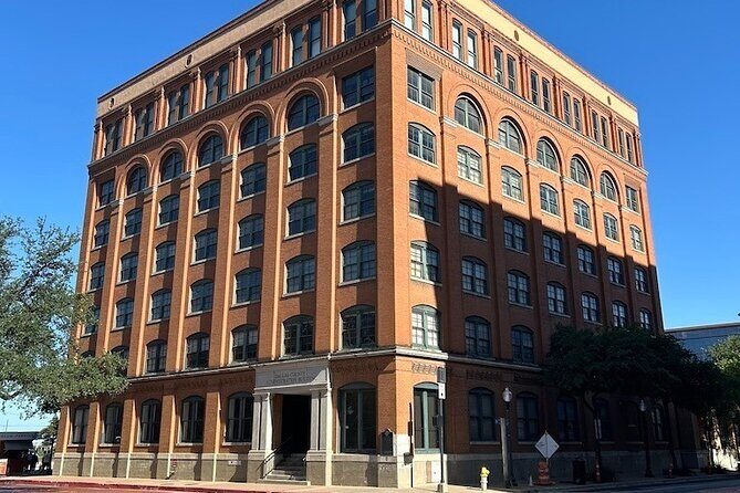 JFK Scene Dallas 1.5 Hour Private Walking Tour - FAQ