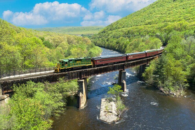 Jim Thorpe Swiss Town Day Tour from NY | Kids 50% Off - From the Big Apple to a European-Style Village