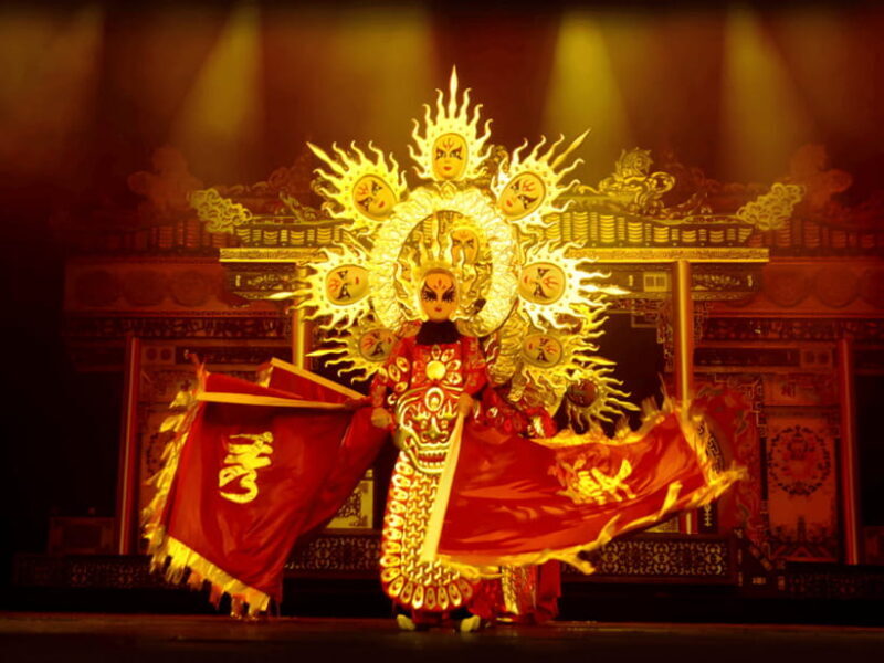 Jinjiang Theater:Eight-Face Changing-Legendary Sichuan Opera - What to Expect: A Multi-Layered Performance  