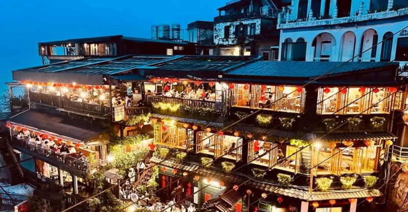 Jiufen Night Tour From Taipei - Key Points