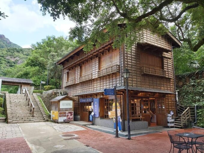 Jiufen Night Tour From Taipei - Inclusion and Exclusions