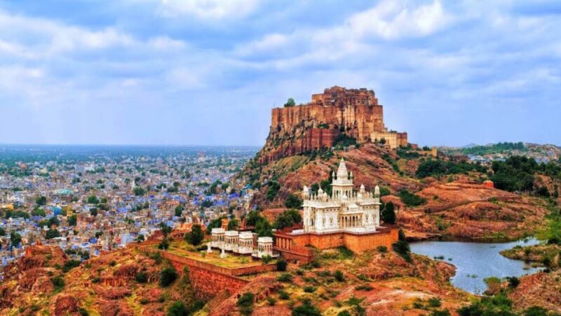 Jodhpur Airport Transfer - Driver and Safety Features