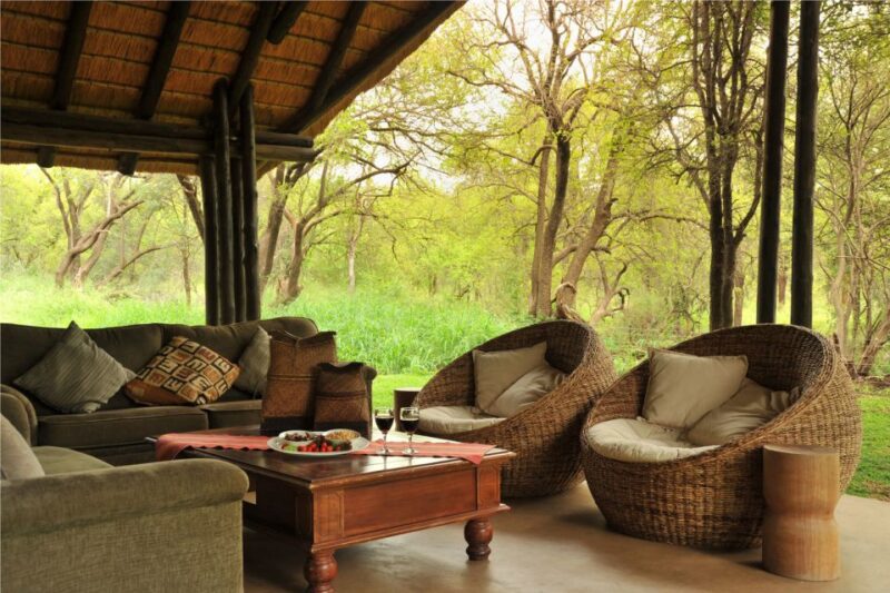 Johannesburg: 2-Day 4-Star Pilanesberg Safari - Itinerary and Experience