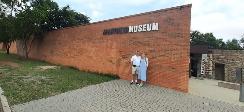 Johannesburg full-day tour (Soweto/joburg&Apartheid museum) - What Travelers Say