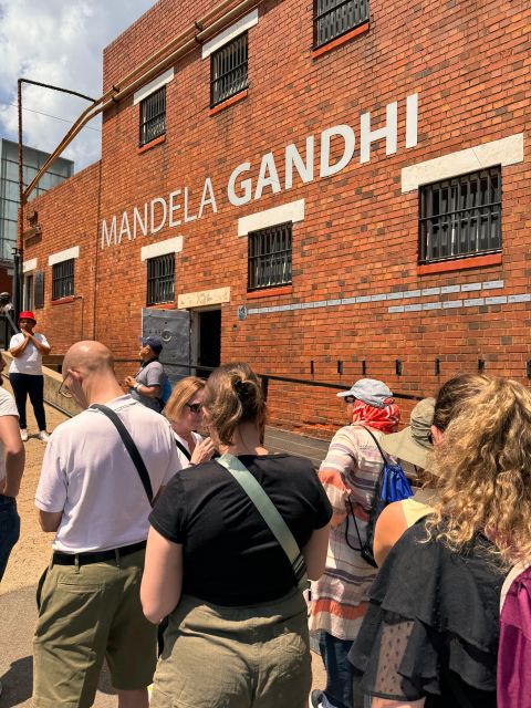 Johannesburg: Private Cultural Full Day Tour - Lunch at Sakhumzi Restaurant