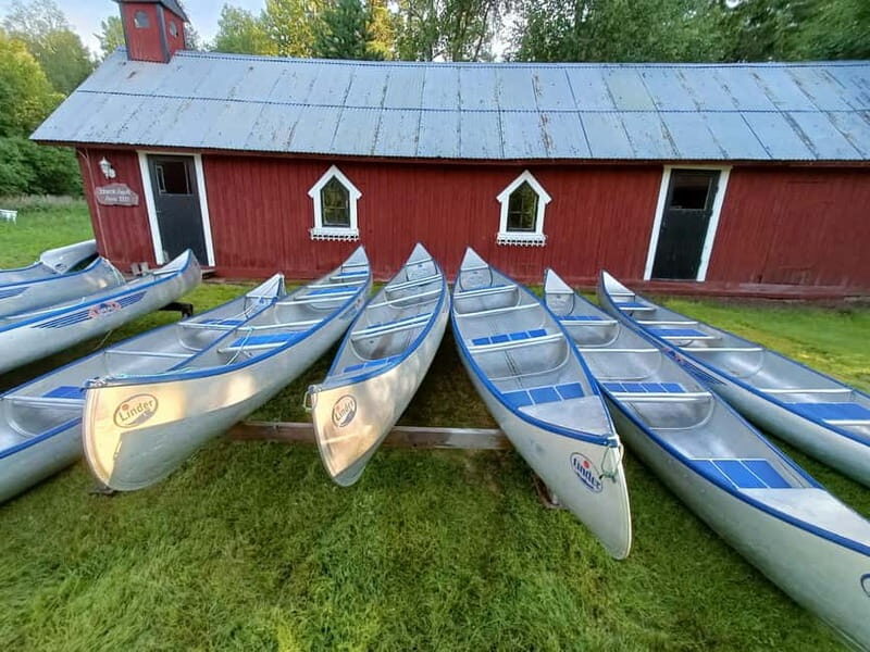 Johannisholm: Guided Canoe Tour on Lake Venjanssjön - Whats Included and Whats Not
