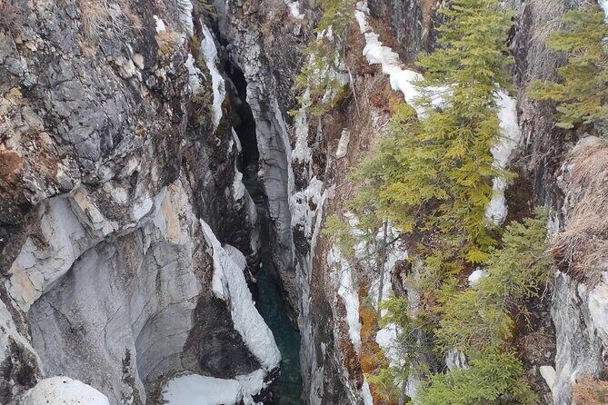 Johnston Canyon, Marble Canyon Hiking and Banff Town day tour - FAQ
