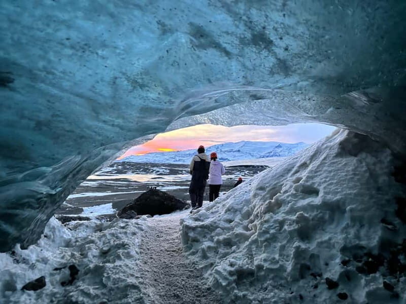 Jökulsárlón: Vatnajökull Glacier Ice Cave Tour by Super Jeep - An Unforgettable Glacier Adventure in Iceland