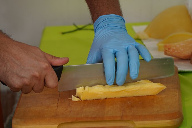Journey Through Italian Cheese - Artisanal Cheese-Making Techniques