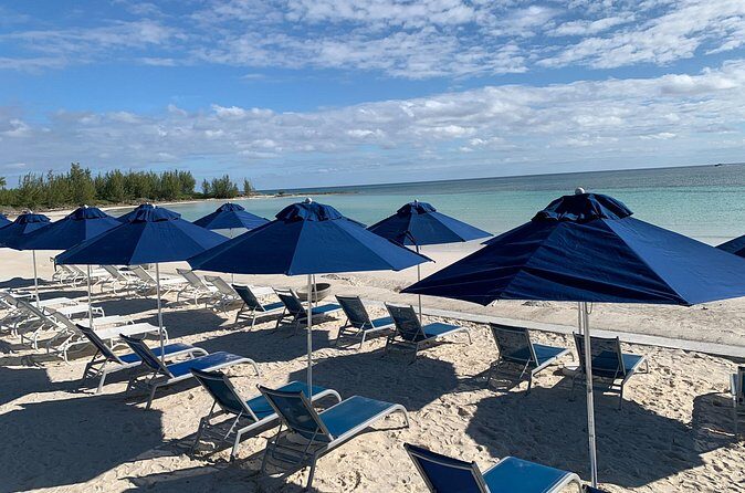 Junkanoo Village Beach Club with Lunch - FAQs