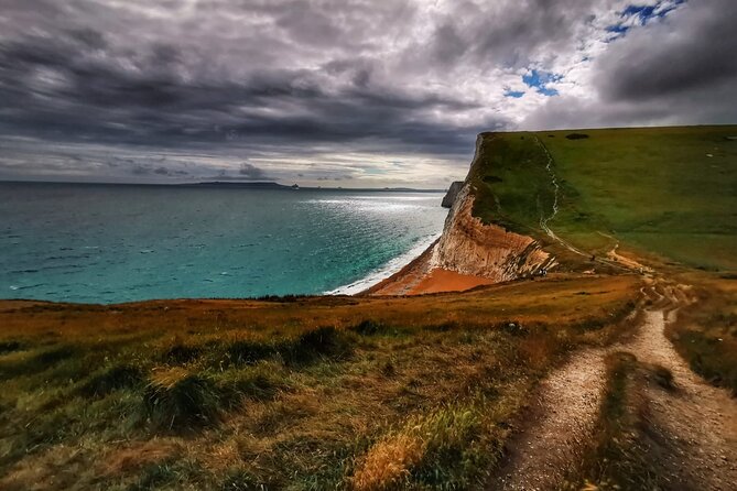 JURASSIC SPECTACULAR | 10+ Stops on the Jurassic Coast! - Location and Accessibility