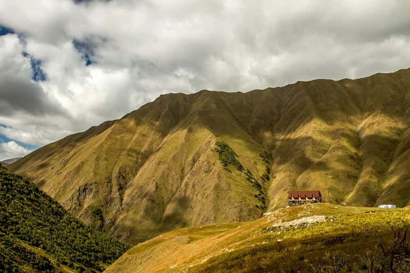 Juta: One Day Trip Hiking Towards Chaukhi Mountains - Key Points